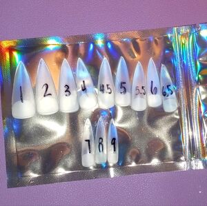 Long Stiletto Press On Nails Sizing Kit